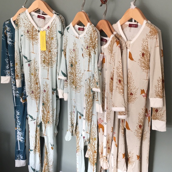 NWT Milkbarn Kids Christmas PJ's Footed Fox - Picture 6 of 6